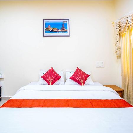 Hotel Tamilnadu - Thirukadaiyur Tirukkadaiyur Zewnętrze zdjęcie